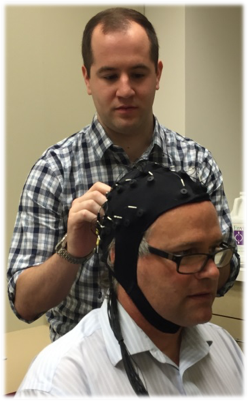 脑电图(EEG):艾伦博士研究生吉姆·休斯顿帽。