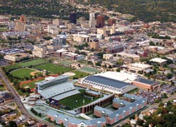 betway苹果The University of Akron InfoCision Stadium aerial view